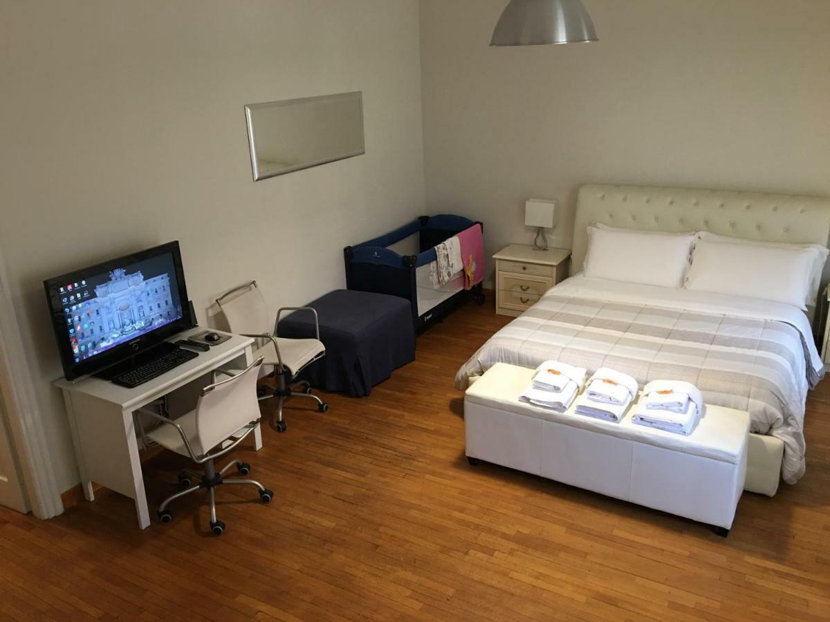 La Casa Di Cristian A Trevi Ferienhaus *